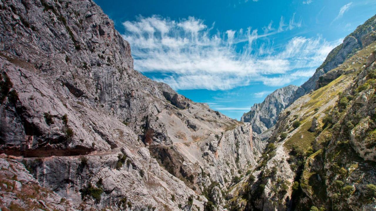 Pulieru - Picos De Europa Views, Designed For All Seasons Onís Eksteriør billede